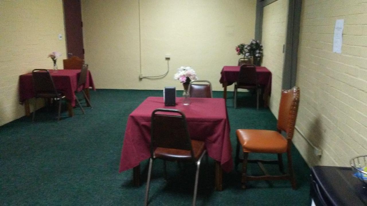 Spanish Trace Inn Athens Ngoại thất bức ảnh